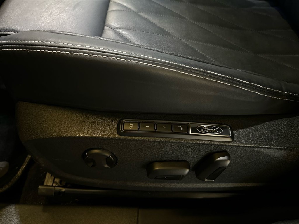 Ford Capri EL UR Premium 286HK 5d Aut. - Image 21
