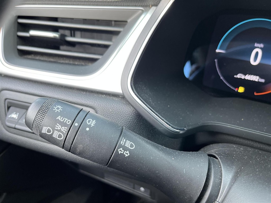 Renault Captur 1,6 E-TECH Plugin-hybrid Intens 160HK 5d Aut. - Image 20