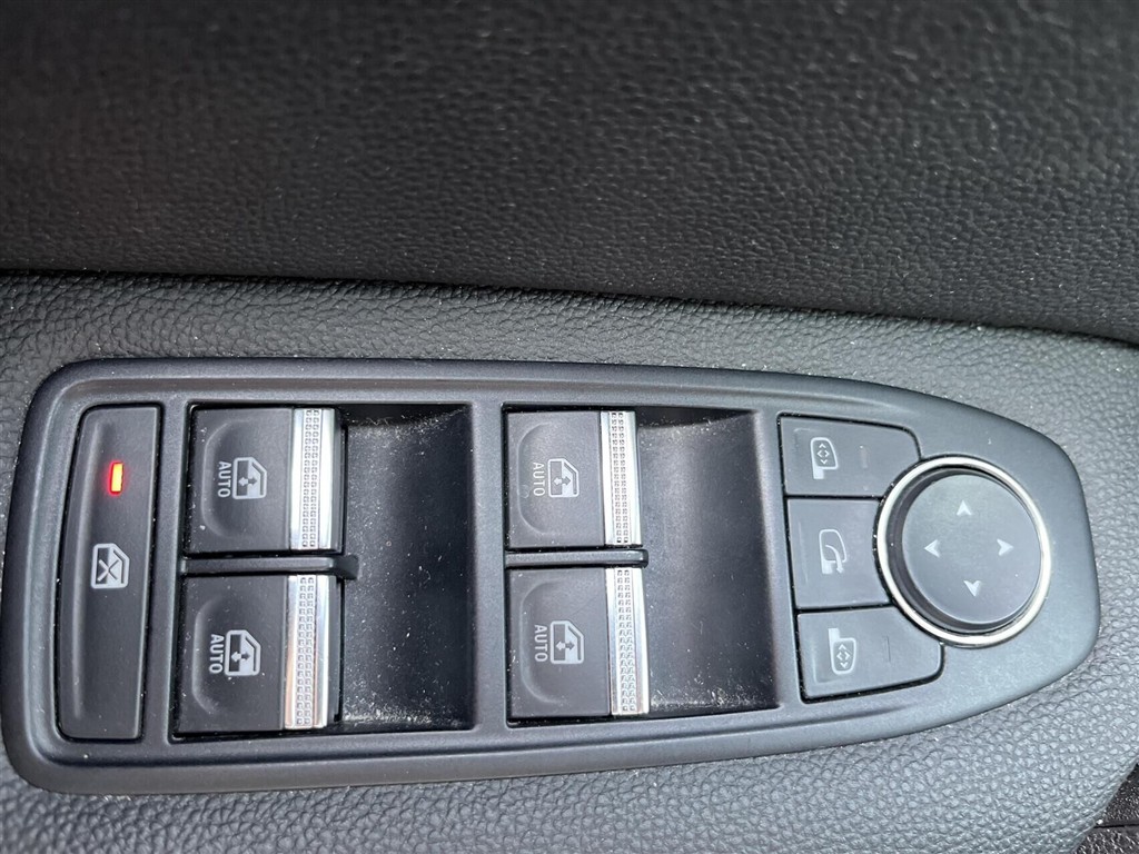 Renault Captur 1,6 E-TECH Plugin-hybrid Intens 160HK 5d Aut. - Image 22