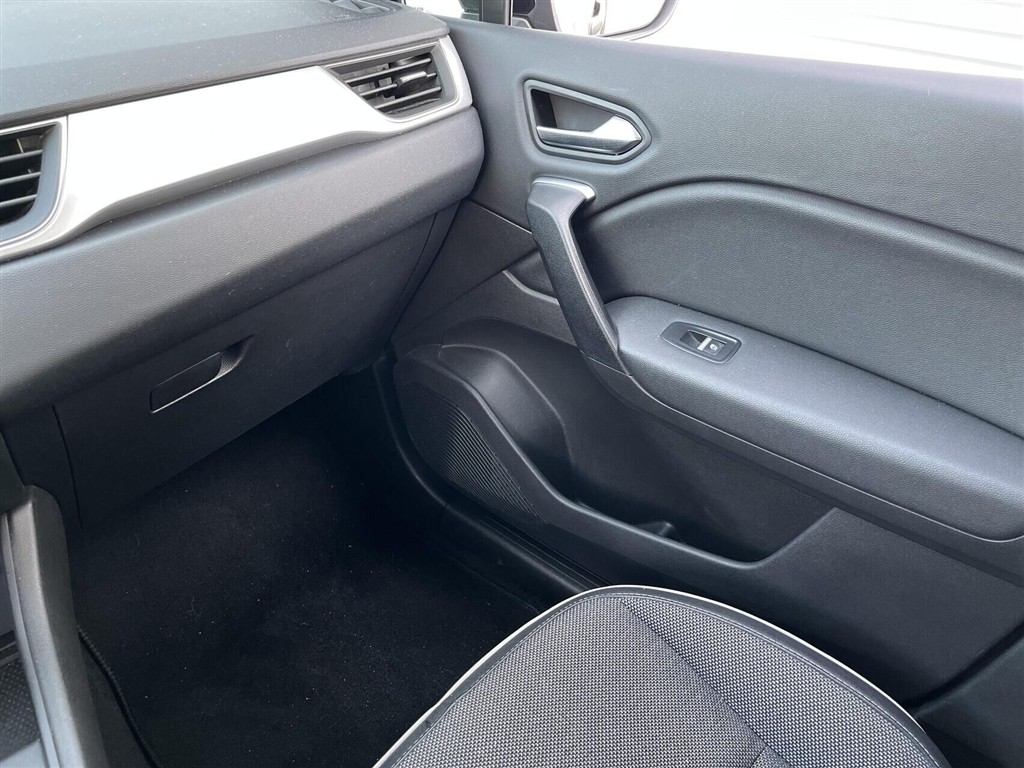 Renault Captur 1,6 E-TECH Plugin-hybrid Intens 160HK 5d Aut. - Image 24