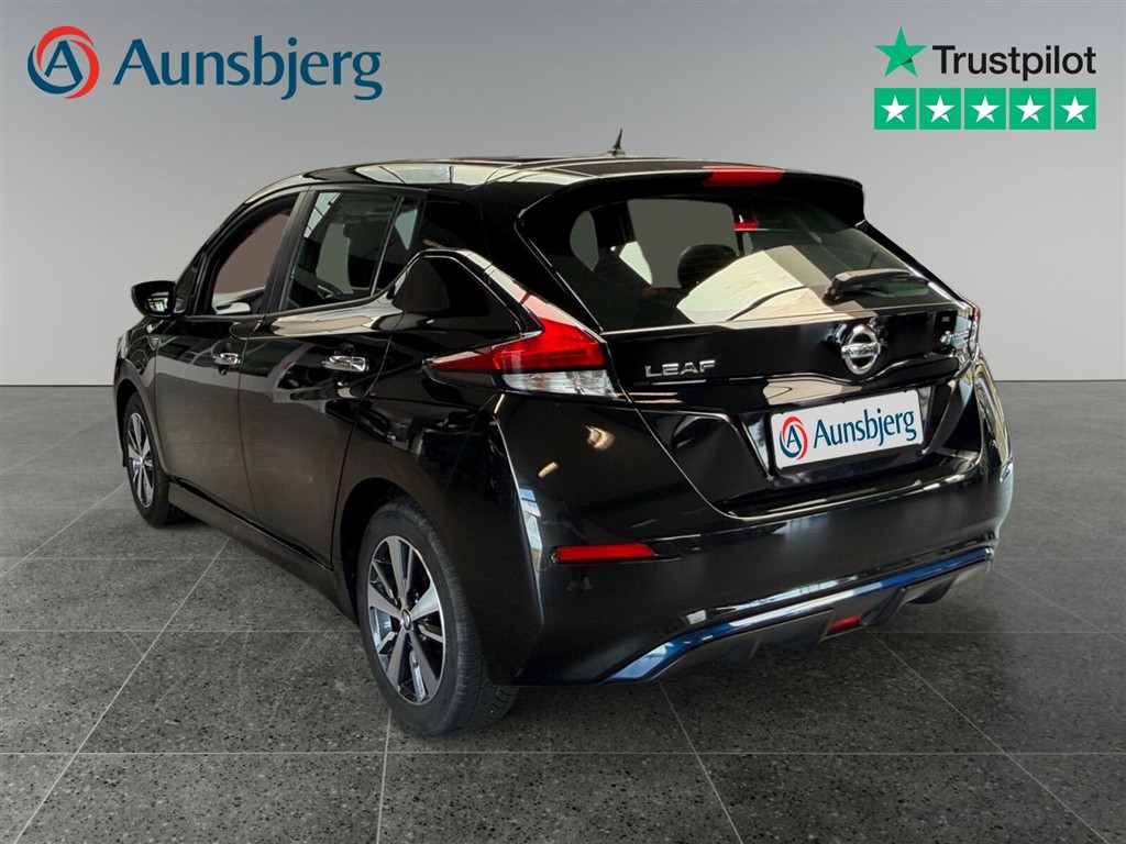 Nissan Leaf EL Acenta 40 kWh 150HK 5d Aut. - Image 5
