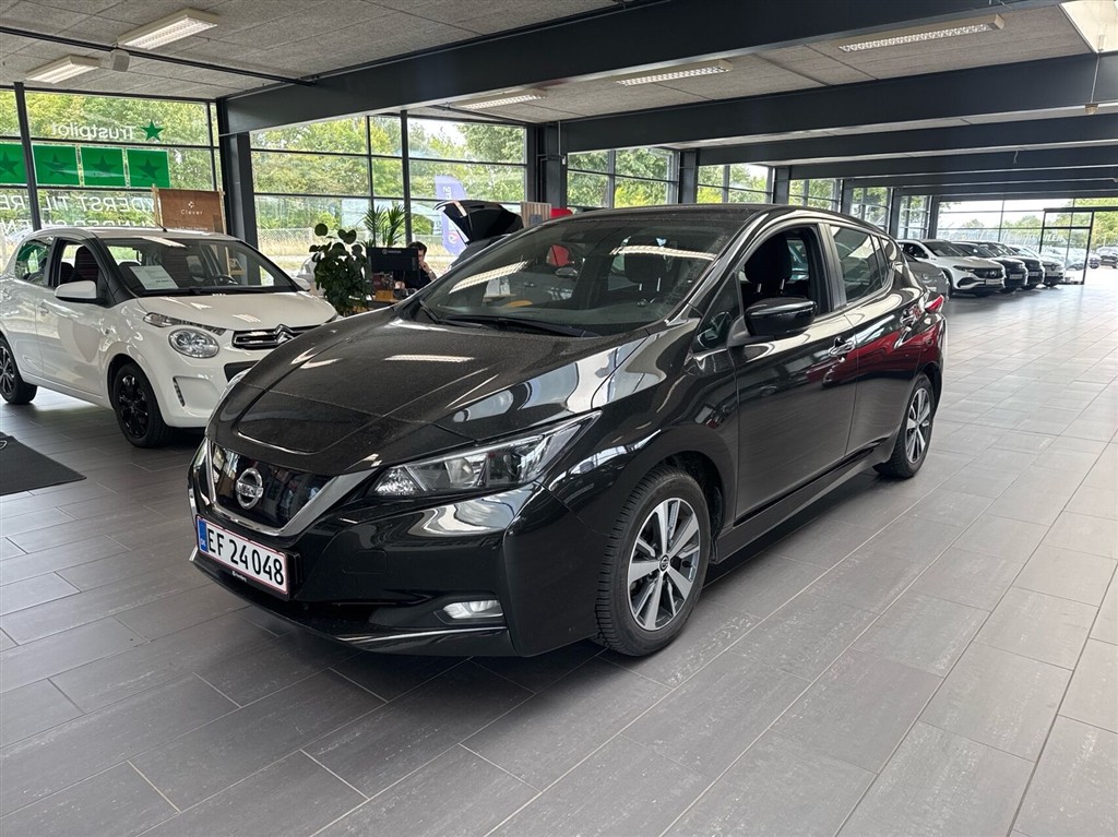 Nissan Leaf EL Acenta 40 kWh 150HK 5d Aut. - Image 2