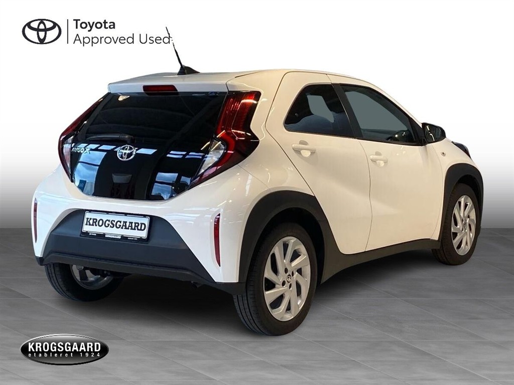 Toyota Aygo X 1,0 VVT-I Active 72HK 5d - Image 6