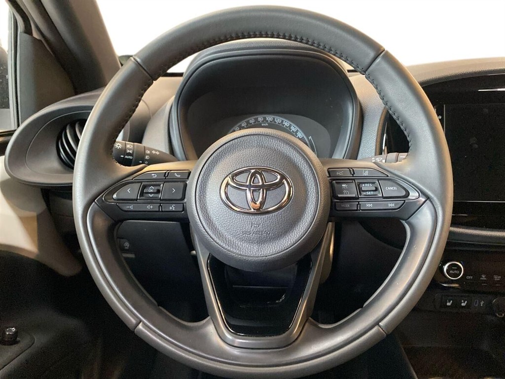 Toyota Aygo X 1,0 VVT-I Active 72HK 5d - Image 19