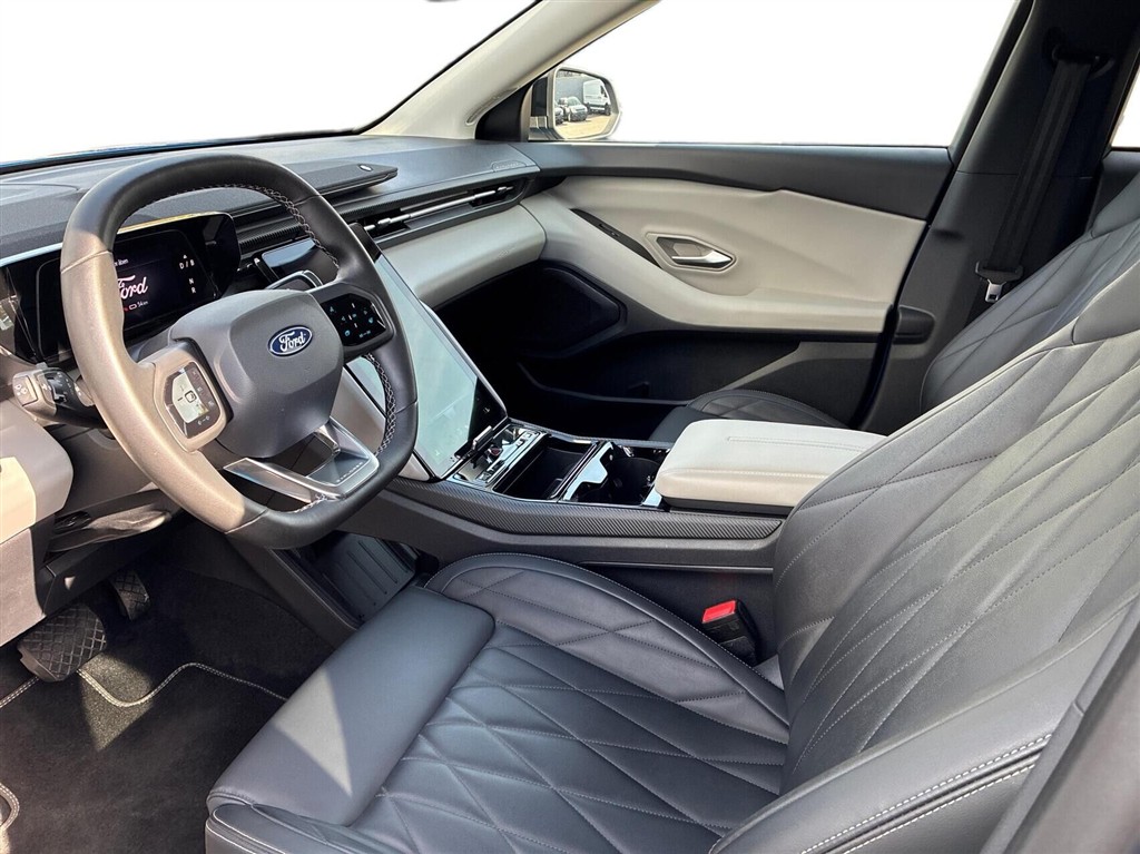 Ford Explorer EL UR Premium AWD 340HK 5d Aut. - Image 3