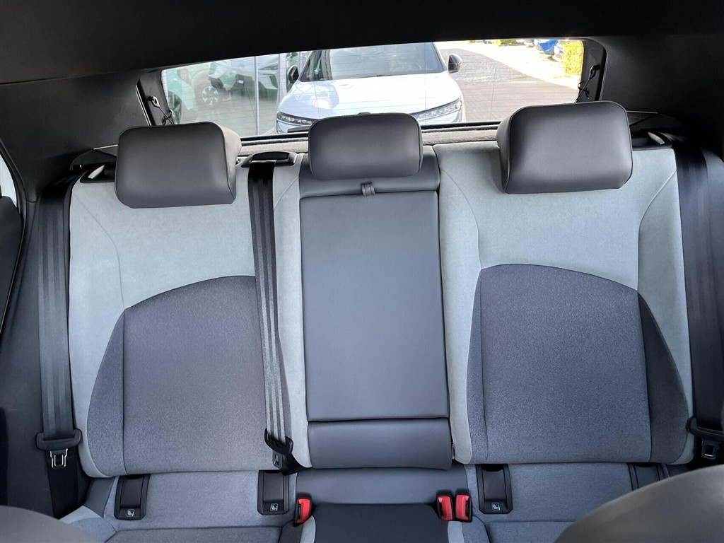 VW ID.3 EL 1st 204HK 5d Aut. - Image 14