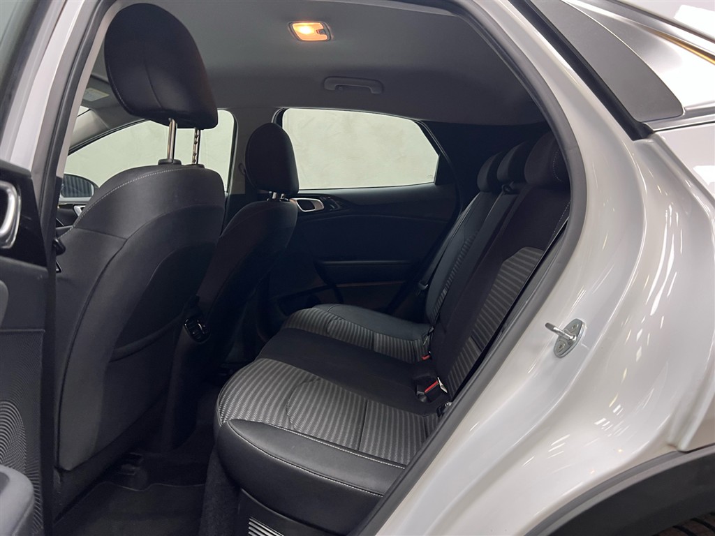 Kia XCeed 1,6 GDI Plugin-hybrid Prestige DCT 141HK 5d 6g Aut. - Image 6