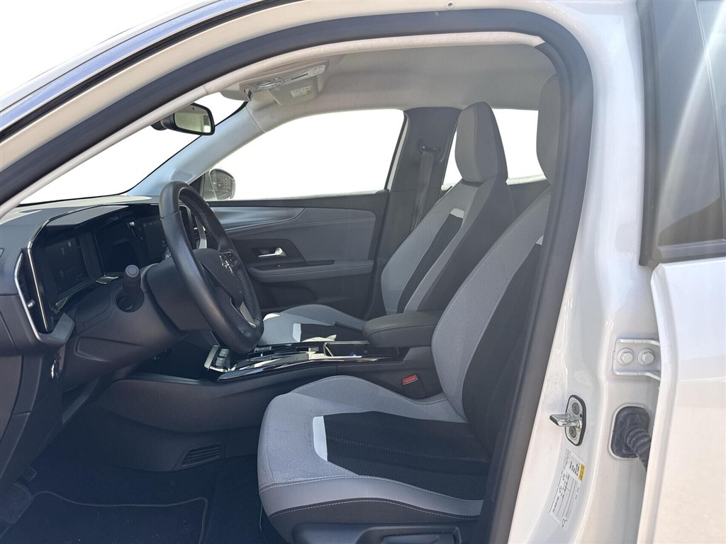Opel Mokka-e EL Elegance 136HK 5d Aut. - Image 4
