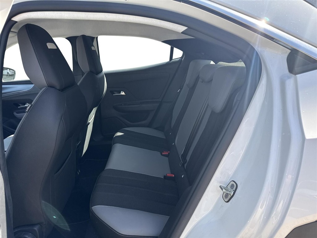 Opel Mokka-e EL Elegance 136HK 5d Aut. - Image 5