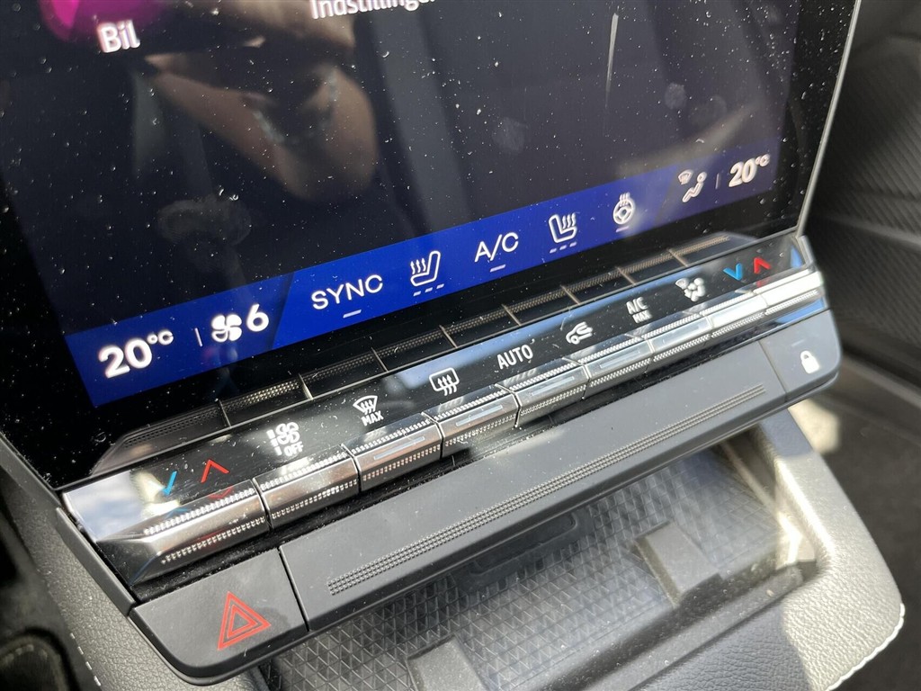 Renault Mégane E-TECH Techno Plus 220HK 5d Aut. - Image 17