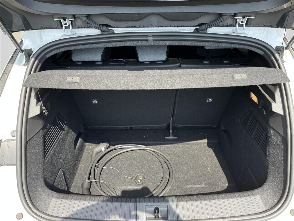Renault Mégane E-TECH Techno Plus 220HK 5d Aut. - Image 12