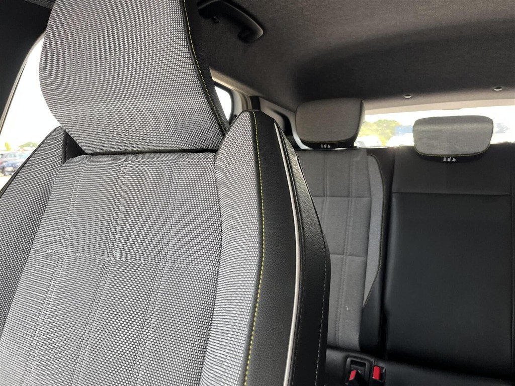 Renault Mégane E-TECH Techno Plus 220HK 5d Aut. - Image 16