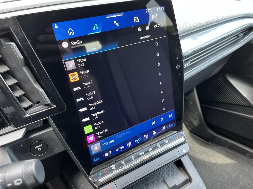 Renault Mégane E-TECH Techno Plus 220HK 5d Aut. - Image 19