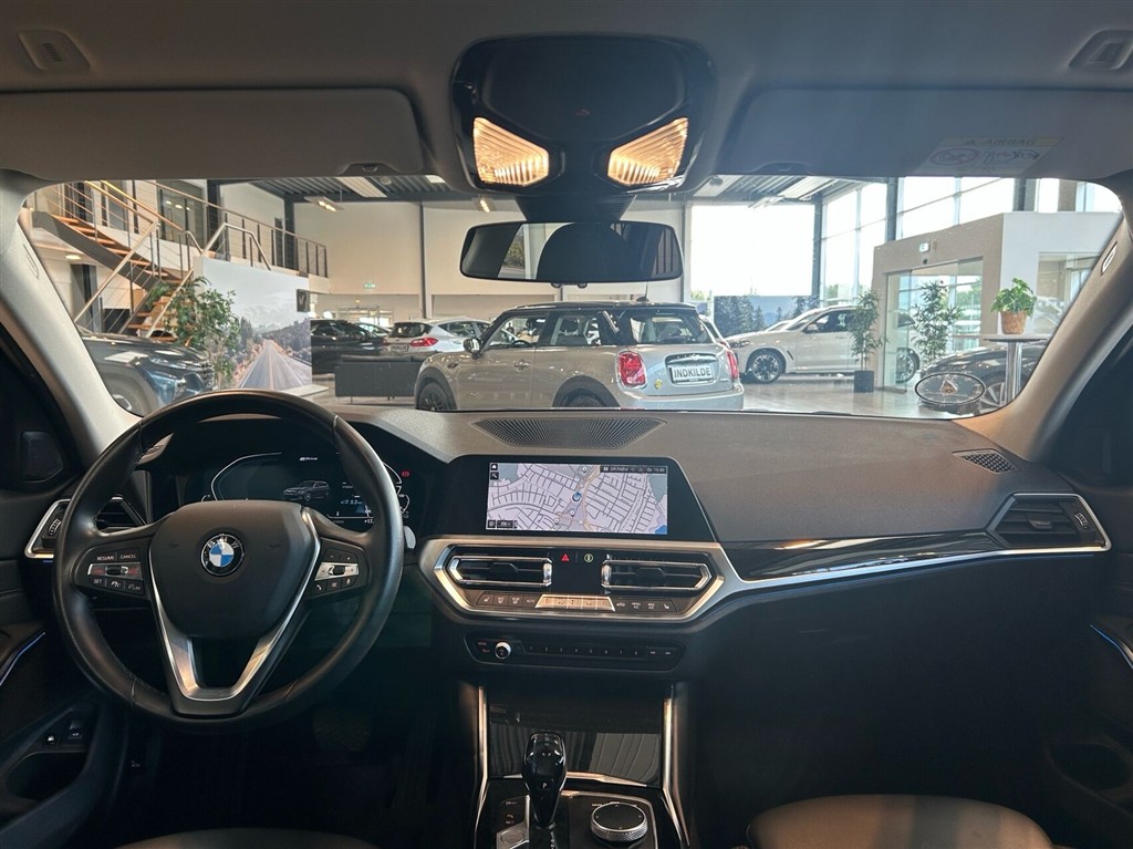 BMW 330e Touring 2,0 Plugin-hybrid Sport Line Steptronic 292HK Stc 8g Aut. - Image 8