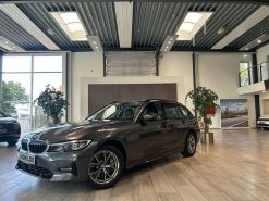 BMW 330e Touring 2,0 Plugin-hybrid Sport Line Steptronic 292HK Stc 8g Aut.