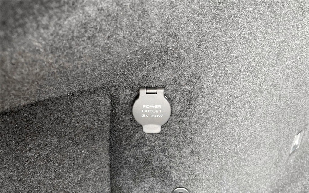 Polestar 4 EL LRSM 272HK 5d Aut. - Image 18