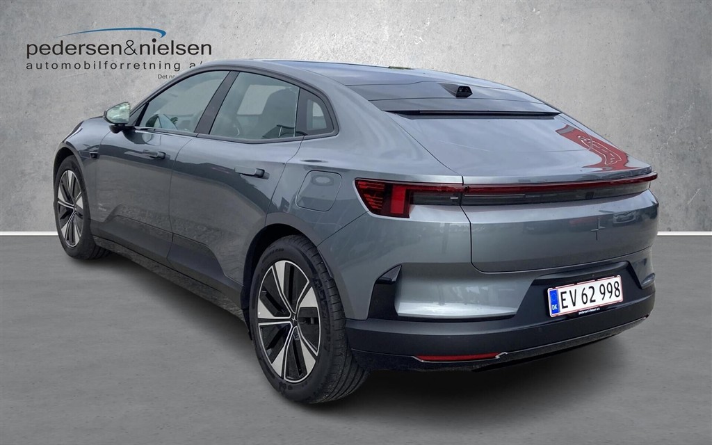 Polestar 4 EL LRSM 272HK 5d Aut. - Image 3