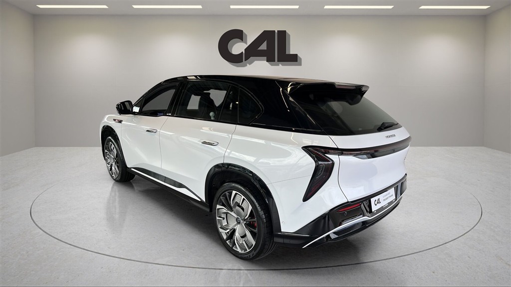 Hongqi EHS7 EL Exclusive 339HK 5d Aut. - Image 2