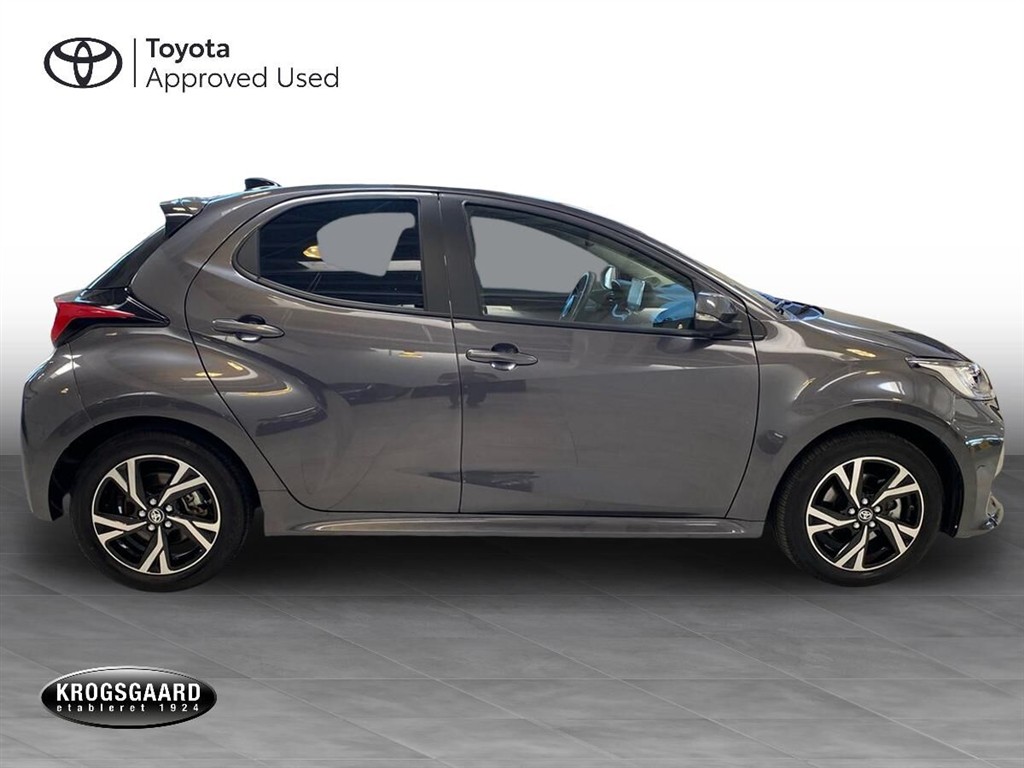 Toyota Yaris 1,5 Hybrid Style Technology 116HK 5d Trinl. Gear - Image 8