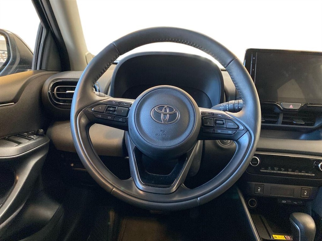 Toyota Yaris 1,5 Hybrid Style Technology 116HK 5d Trinl. Gear - Image 11