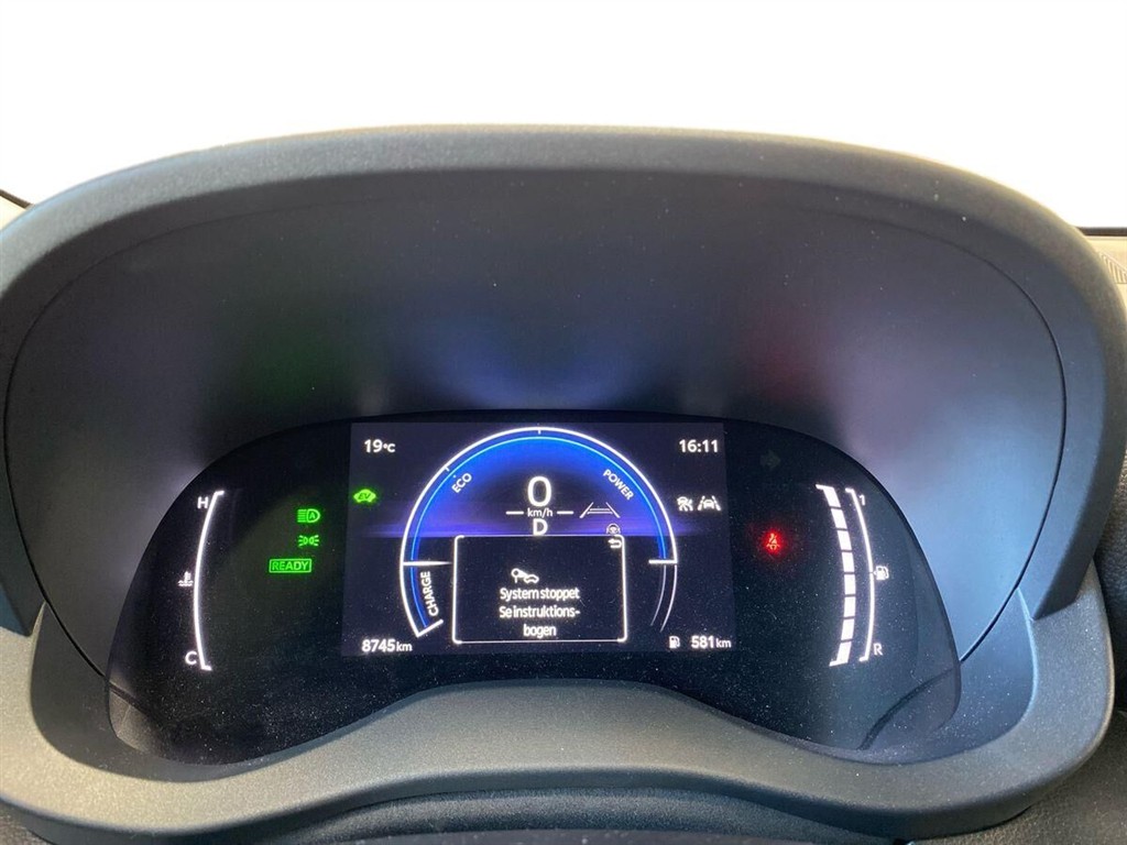 Toyota Yaris 1,5 Hybrid Style Technology 116HK 5d Trinl. Gear - Image 13