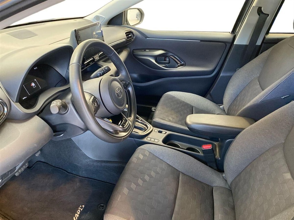 Toyota Yaris 1,5 Hybrid Style Technology 116HK 5d Trinl. Gear - Image 18