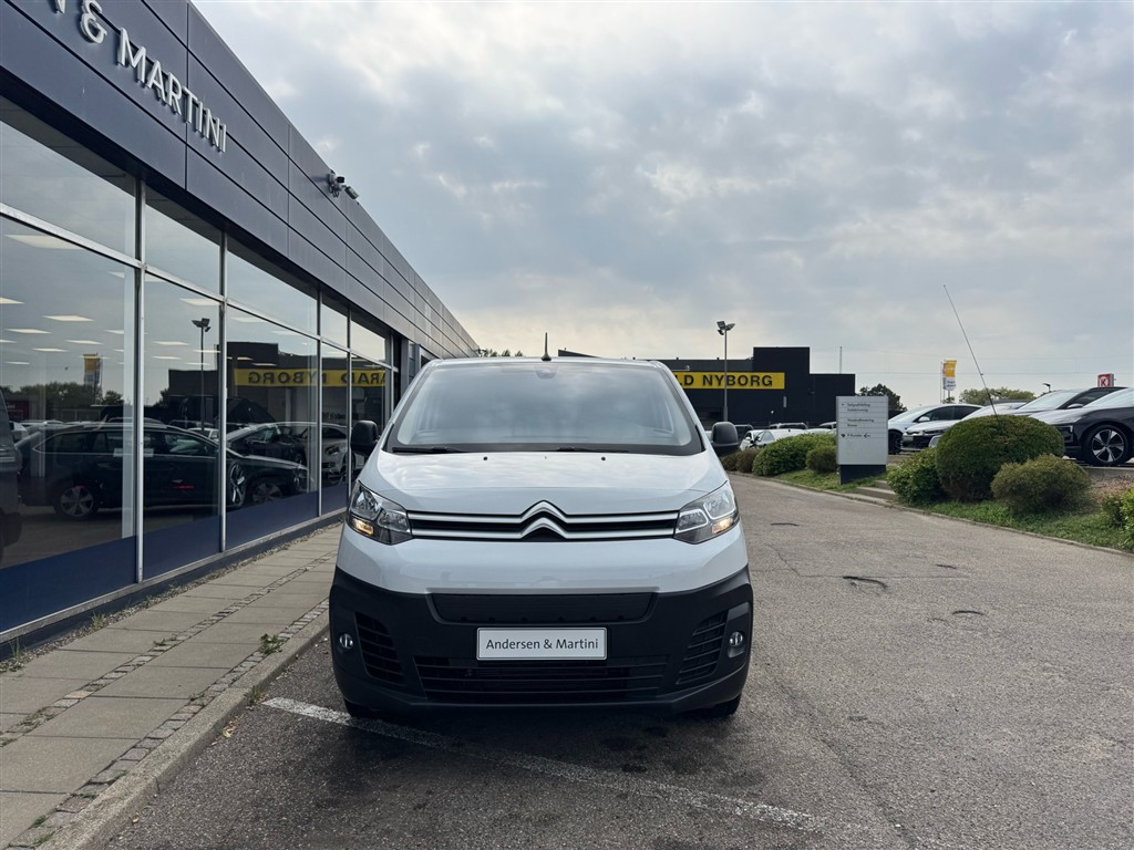 Citroën e-Jumpy L2 EL 136HK Van Aut. - Image 2