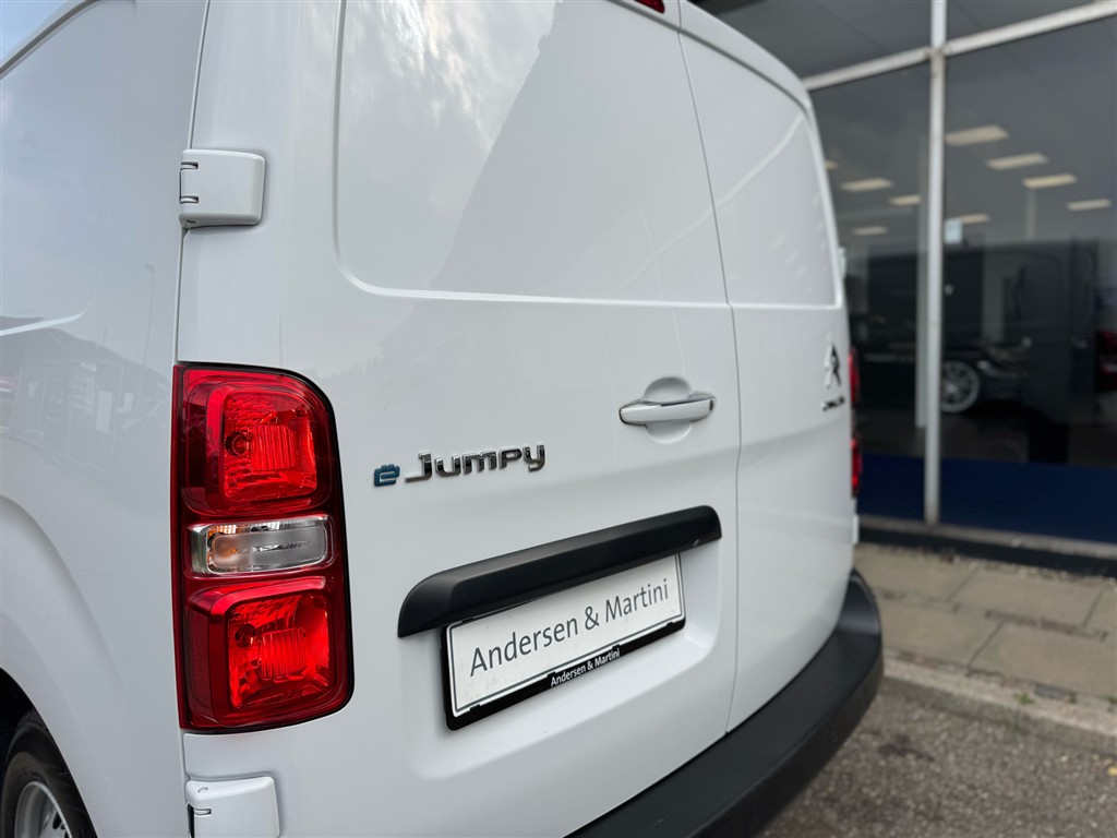 Citroën e-Jumpy L2 EL 136HK Van Aut. - Image 5