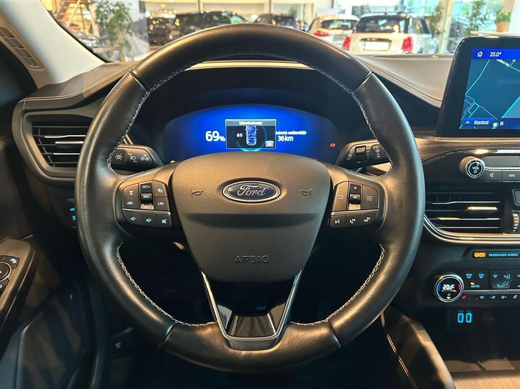 Ford Kuga 2,5 Plugin-hybrid Vignale CVT 225HK 5d Trinl. Gear - Image 9