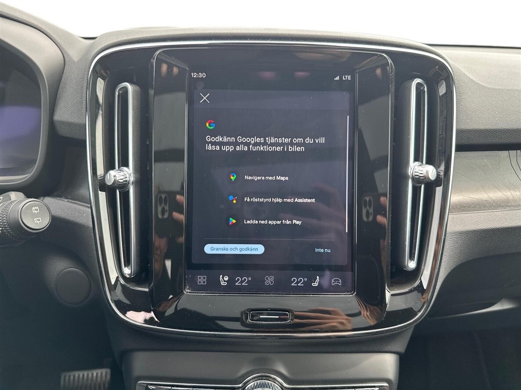 Volvo XC40 Recharge Extended Range Ultimate 252HK 5d Aut. - Image 13