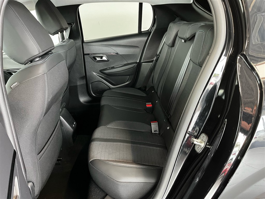 Peugeot 208 1,2 PureTech Allure 100HK 5d 6g - Image 9