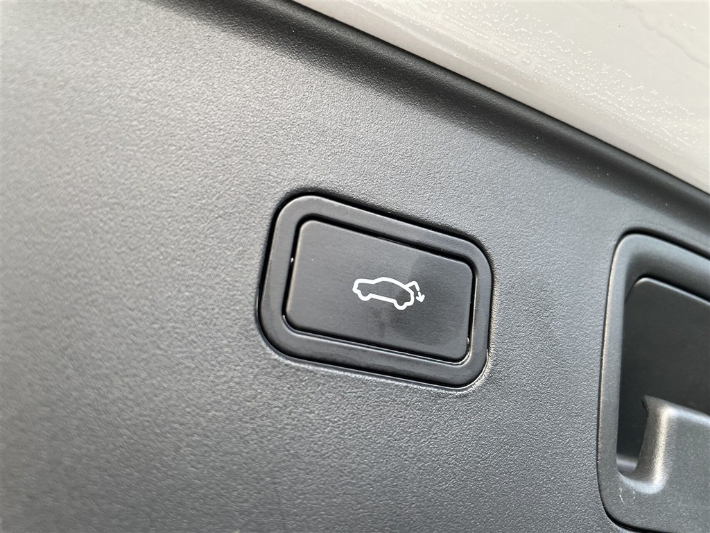 Zeekr X EL Long Range 272HK 5d Aut. - Image 19