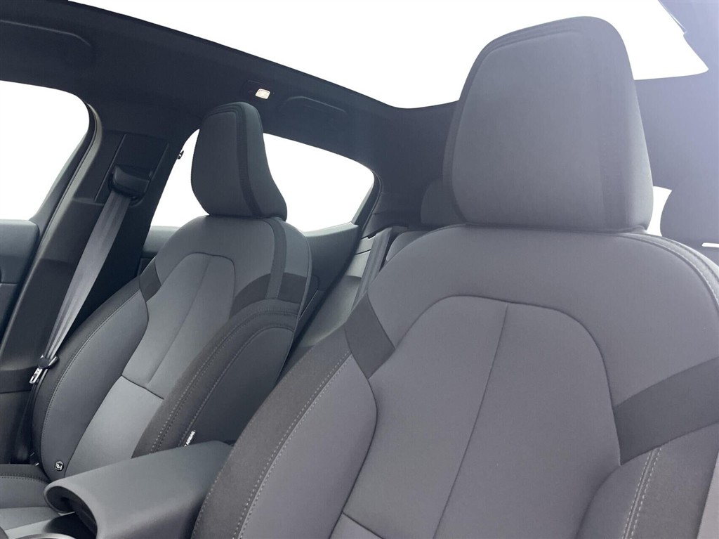 Polestar 2 EL Long range Single motor Plus 231HK 5d Aut. - Image 10