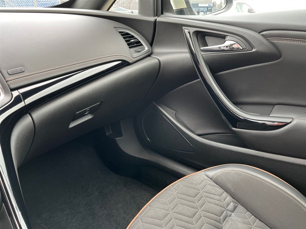 Opel Cascada 1,4 Turbo Cosmo 140HK Cabr. 6g - Image 22