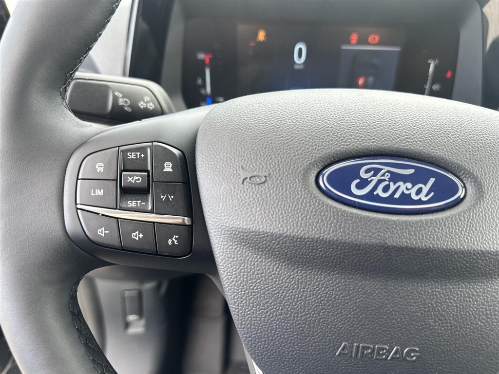 Ford Transit Courier 1,5 EcoBlue Limited 100HK Van 6g - Image 10