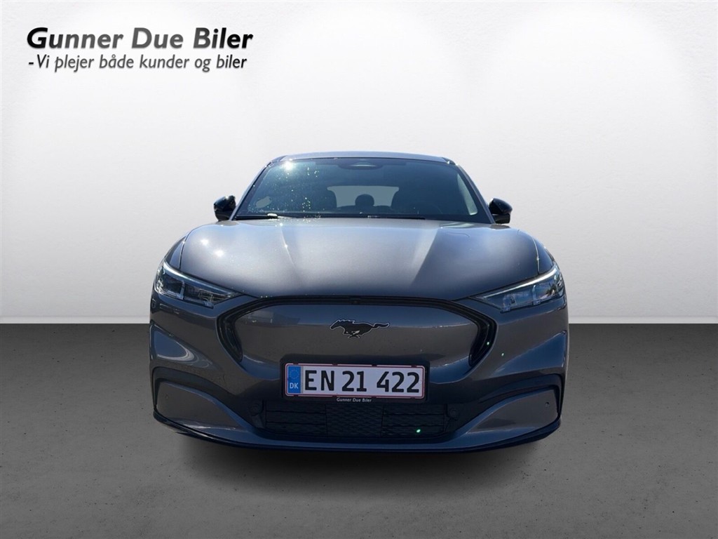 Ford Mustang Mach-E EL UR Premium AWD 351HK 5d Aut. - Image 8