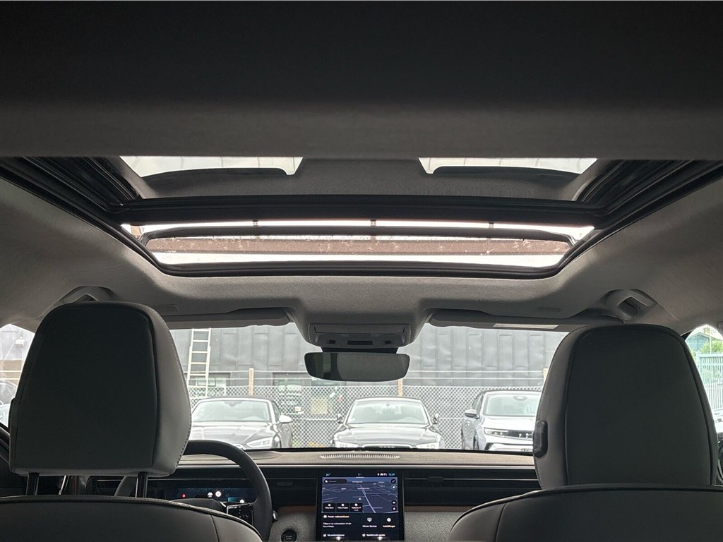 Citroën e-C5 Aircross EL VTR Sport 210HK 5d Aut. - Image 18