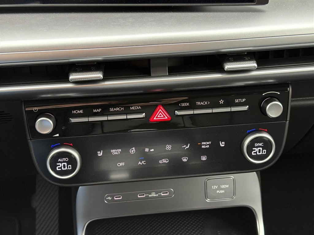 Hyundai Ioniq 9 7 Sæder Electric 110,3 kWh Advanced 218HK 5d Aut. - Image 11