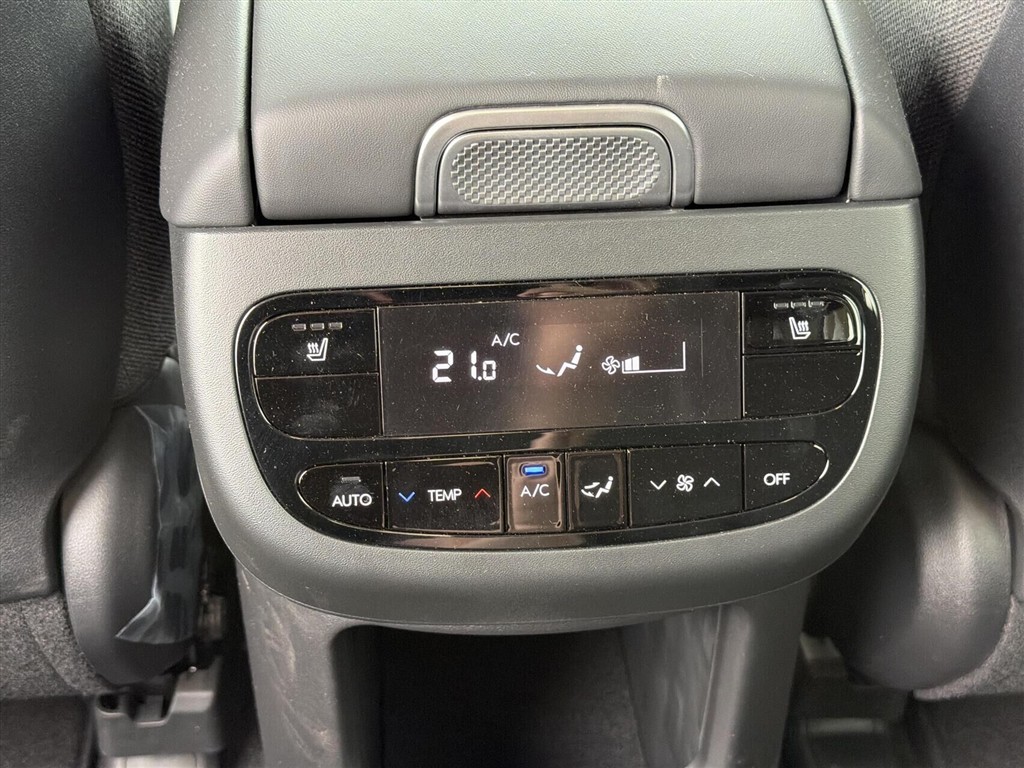 Hyundai Ioniq 9 7 Sæder Electric 110,3 kWh Advanced 218HK 5d Aut. - Image 14