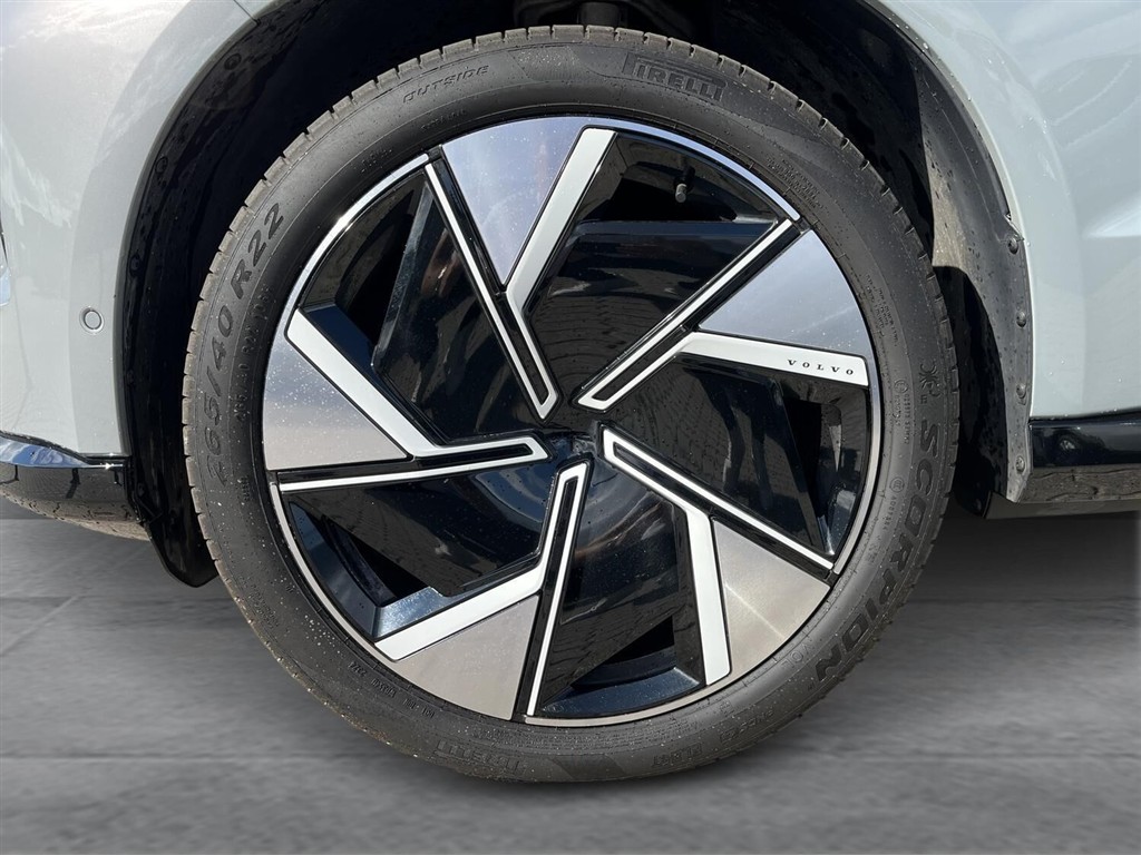Volvo EX90 Twin Motor Performance Ultra AWD 517HK 5d Aut. - Image 10