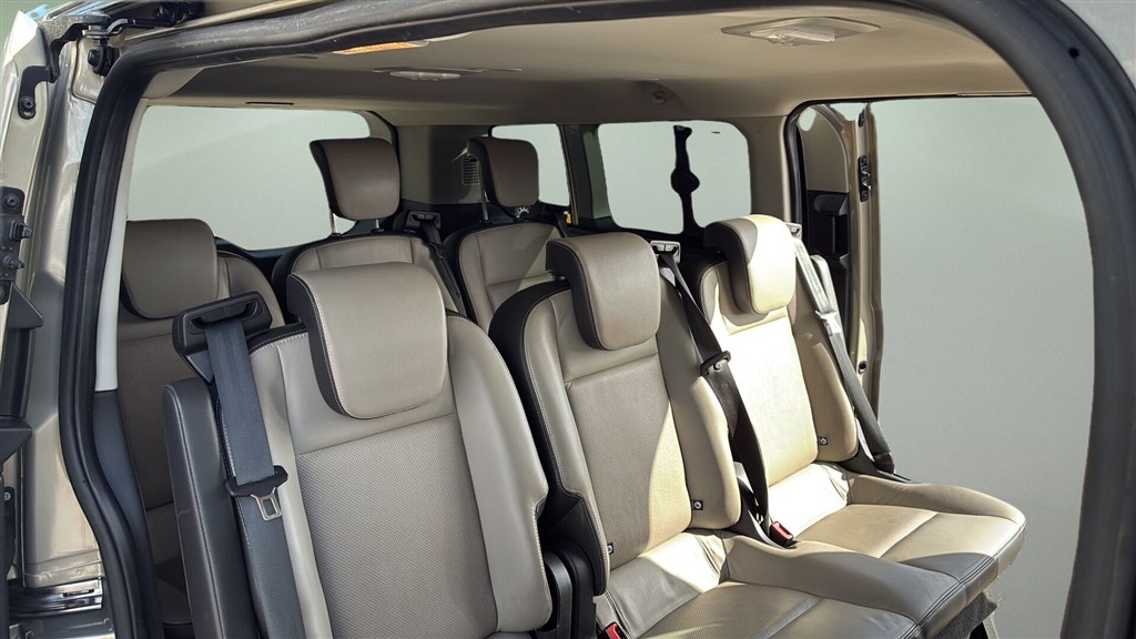 Ford Tourneo Custom 300 L2H1 2,0 TDCi 130HK 6g - Image 9