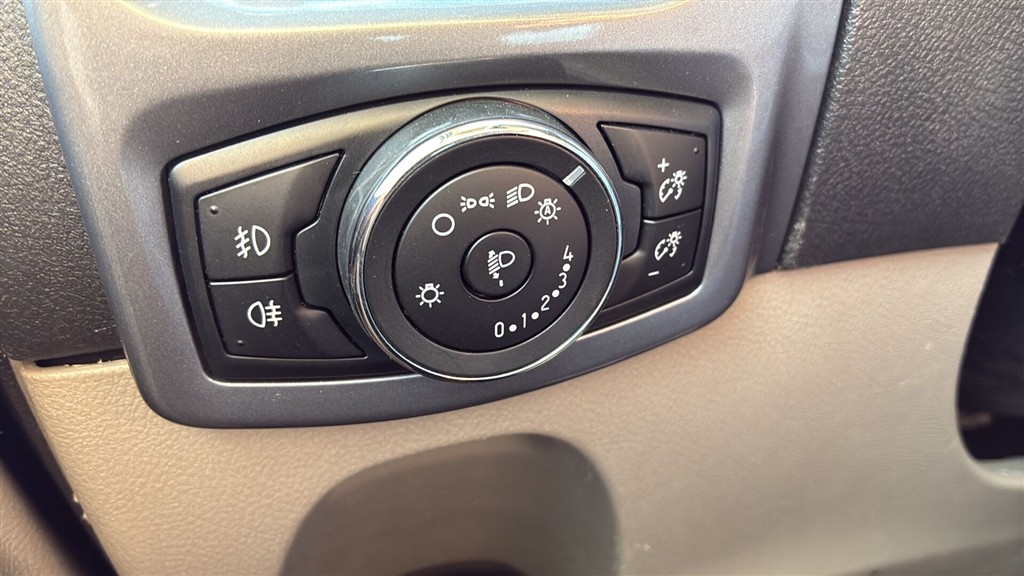 Ford Tourneo Custom 300 L2H1 2,0 TDCi 130HK 6g - Image 14