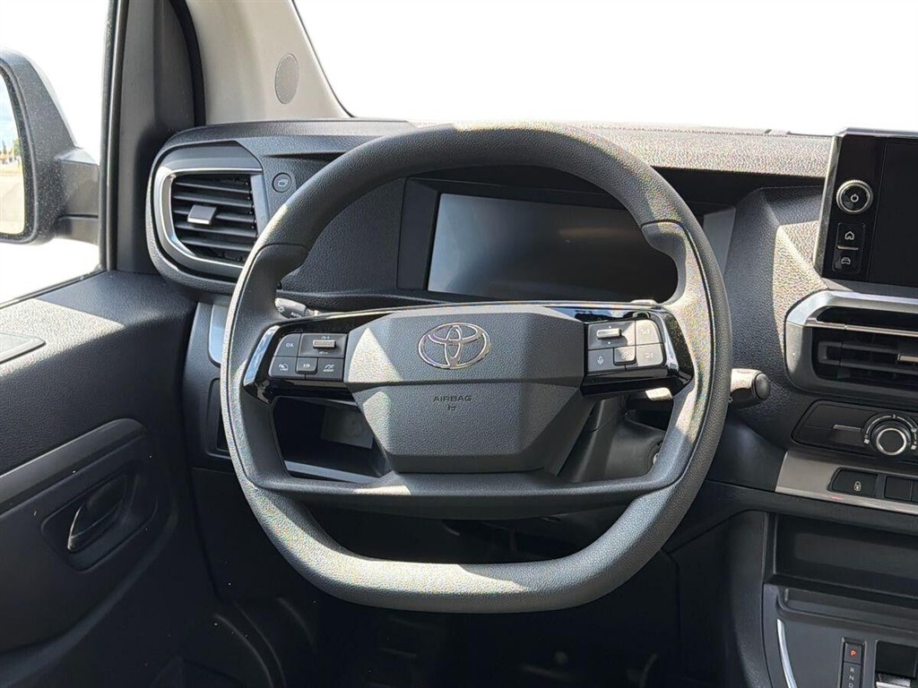 Toyota Proace Verso Electric Long EL Shuttle m/Dobbelt bagdør,Dobb.skydedør 136HK Aut. - Image 8