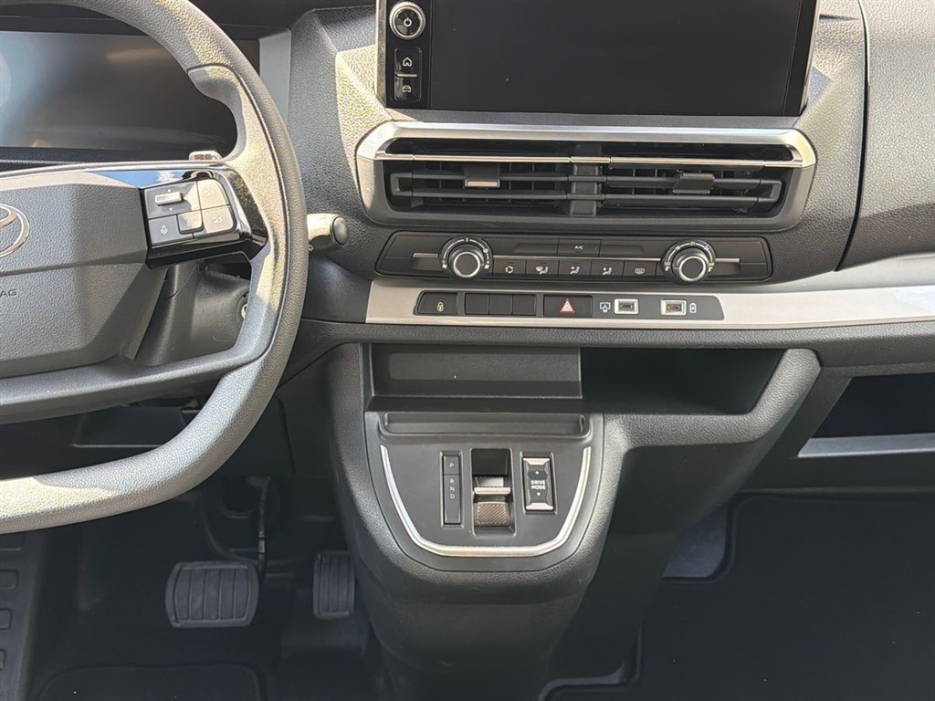 Toyota Proace Verso Electric Long EL Shuttle m/Dobbelt bagdør,Dobb.skydedør 136HK Aut. - Image 11