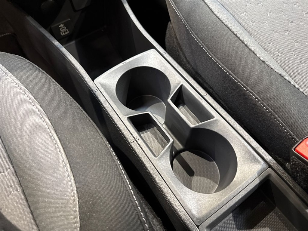 Ford E-Tourneo Courier EL Titanium 136HK Aut. - Image 23