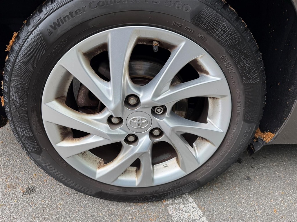 Toyota Auris Touring Sports 1,8 Hybrid H2 Comfort Safety Sense 136HK Stc Aut. - Image 7