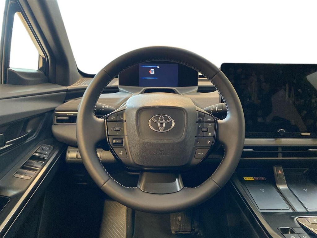 Toyota C-HR+ EL Active 224HK 5d Aut. - Image 13