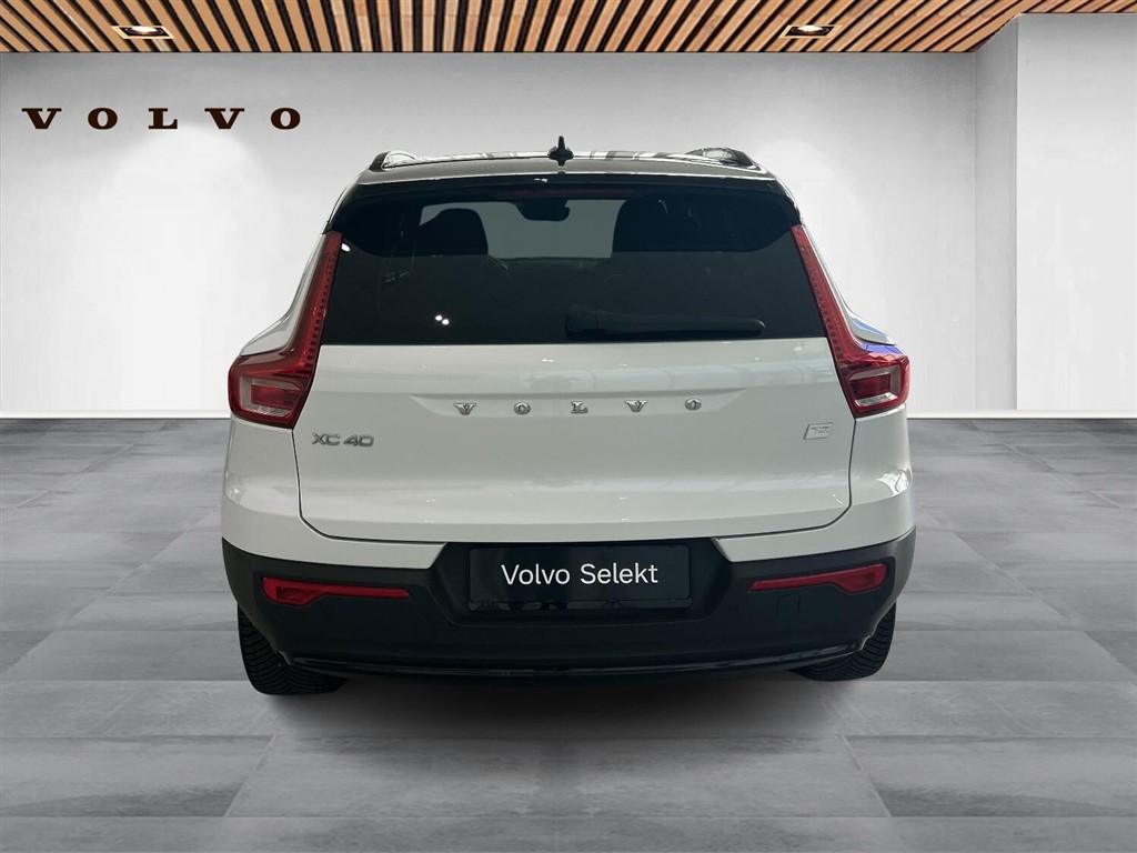 Volvo XC40 P8 Recharge Twin Ultimate AWD 408HK 5d Aut. - Image 9