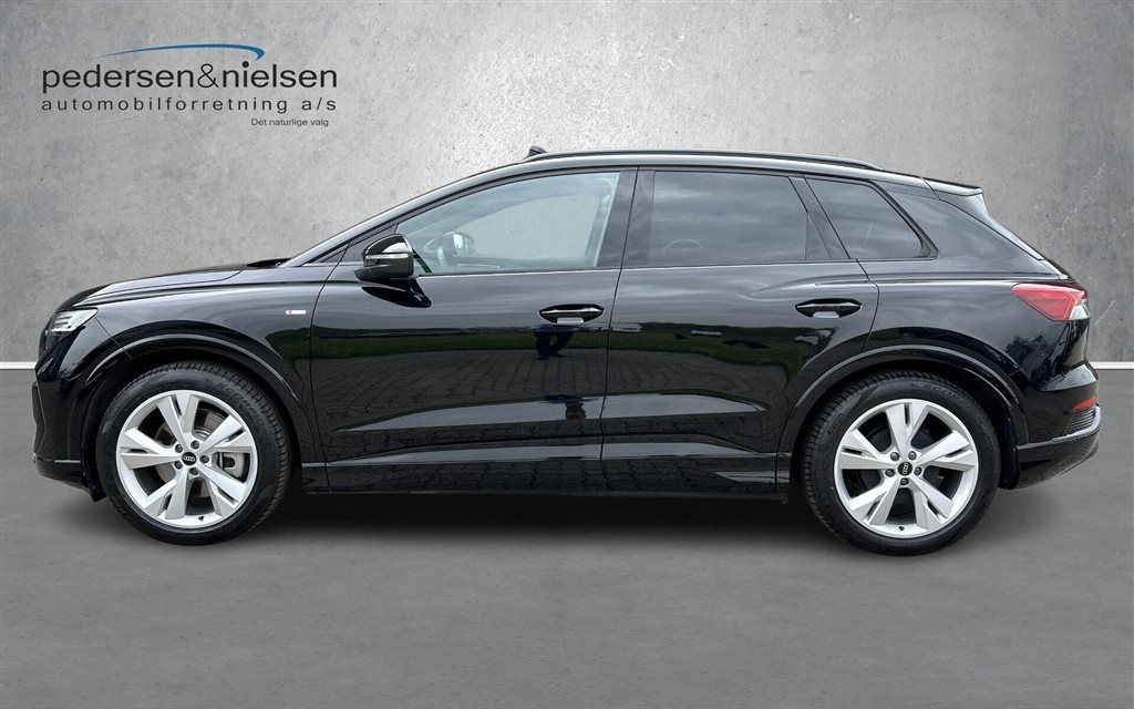 Audi Q4 45 E-tron S Line 286HK 5d Aut. - Image 2