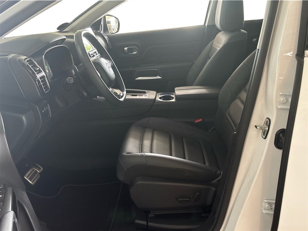 Citroën C5 Aircross 1,6 Plugin-hybrid Superior EAT8 225HK 5d 8g Aut. - Image 10
